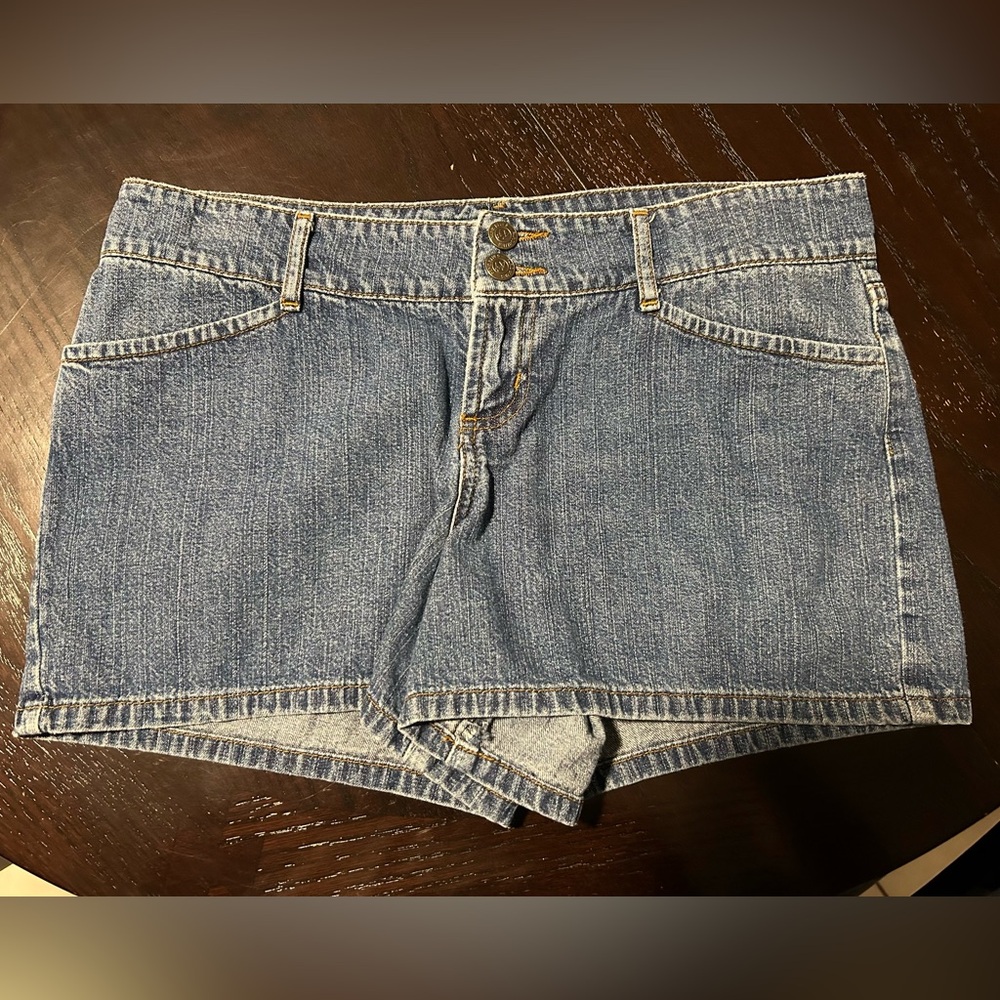 Women’s shorts